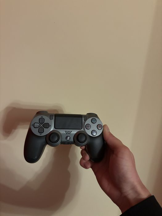 Pad do konsoli ps4
