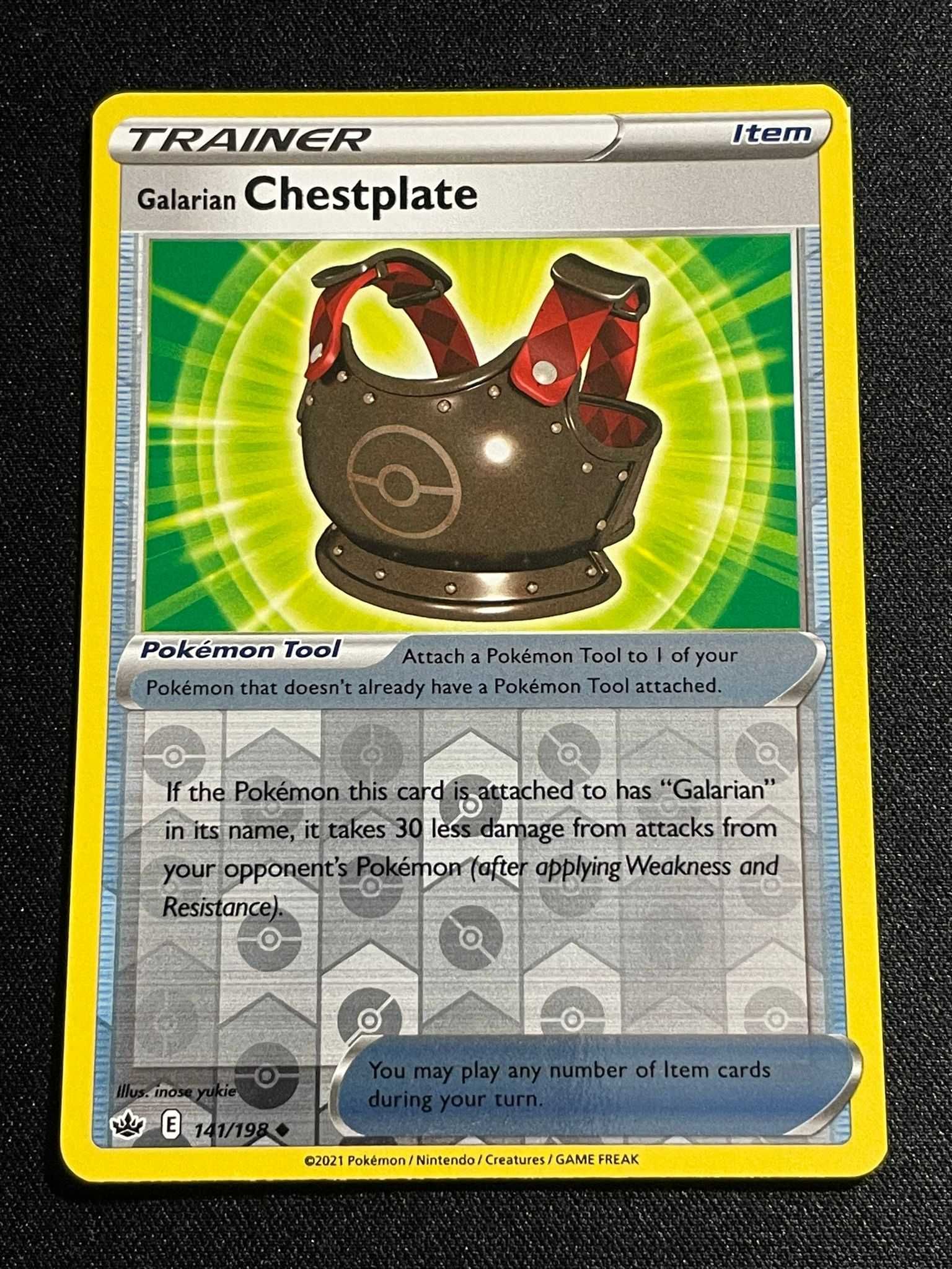 Carta Pokémon Galarian Chestplate 141/198 Chilling Reign