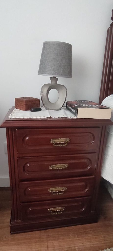 Mobília de quarto completa