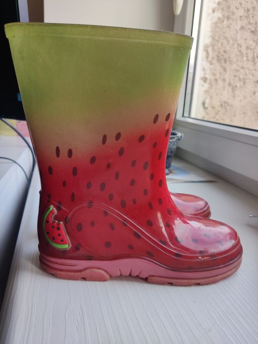 Чобітки гумові, взуття