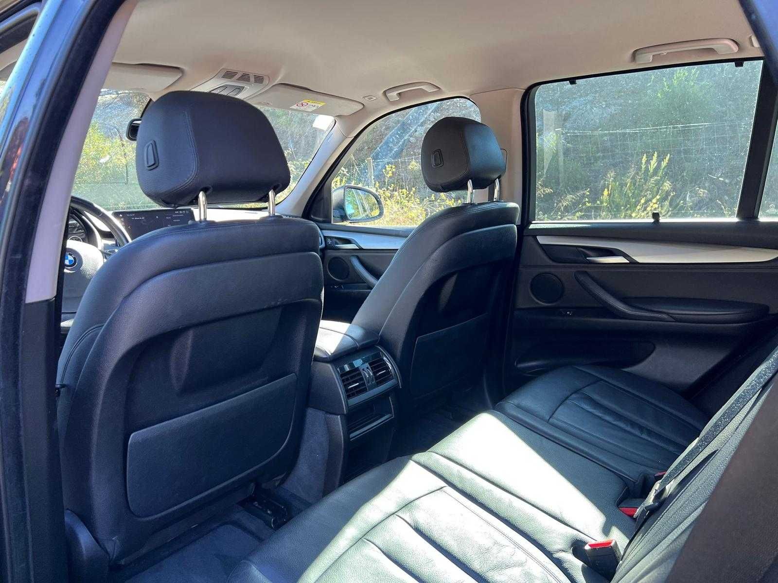 BMW X5 7 LUGARES 2015