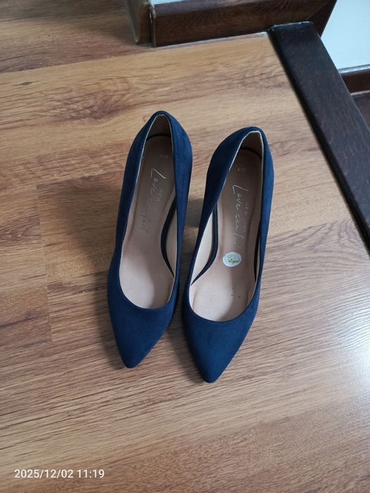 Szpilka damskie na słupku 37