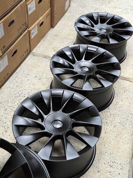 Диски Нові TESLA R19/5/114,3 Тесла Model Y . В Наявності .