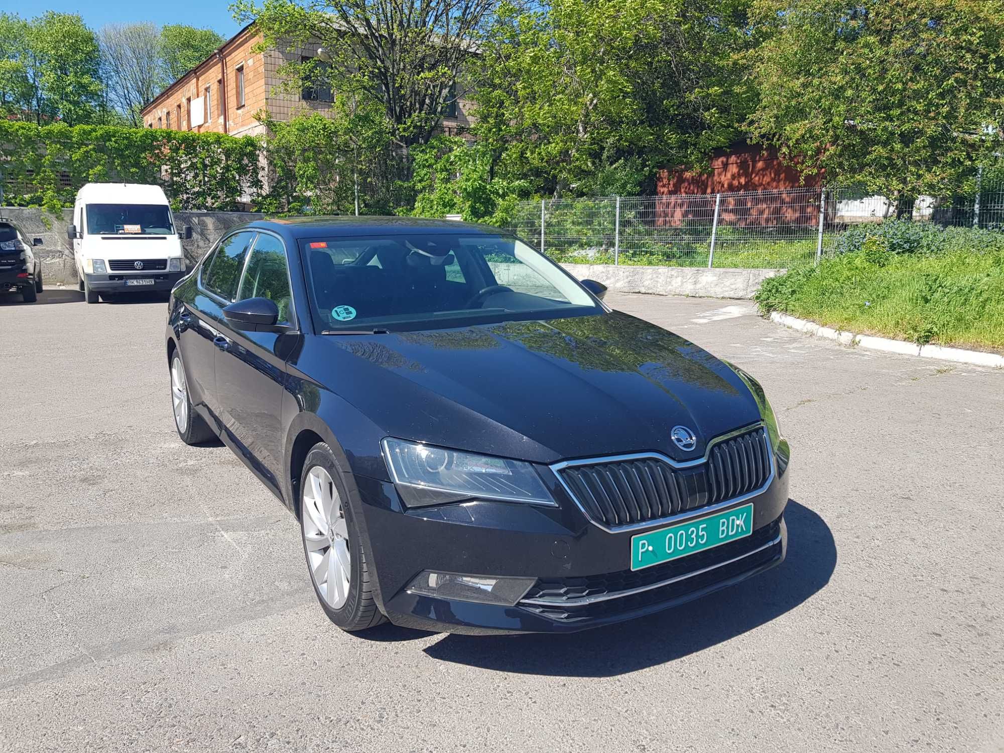 Skoda SuperB 2017p.