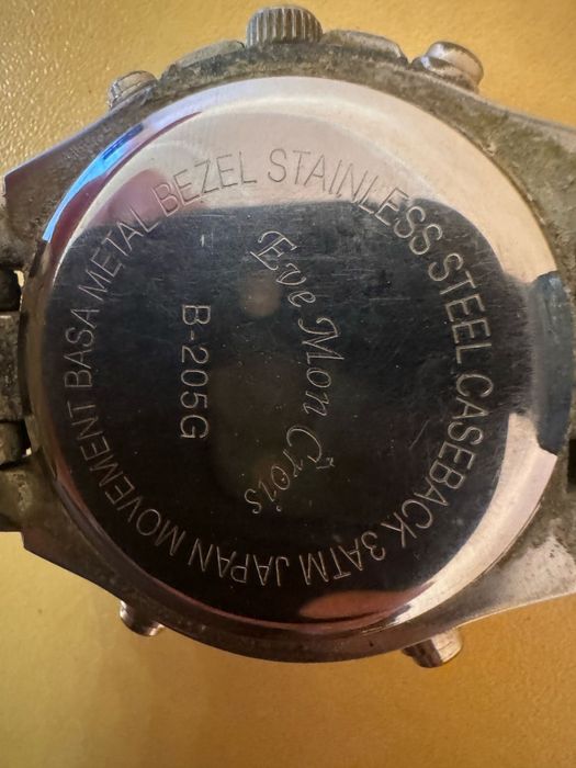 Часы наручные Eve Mon Grois