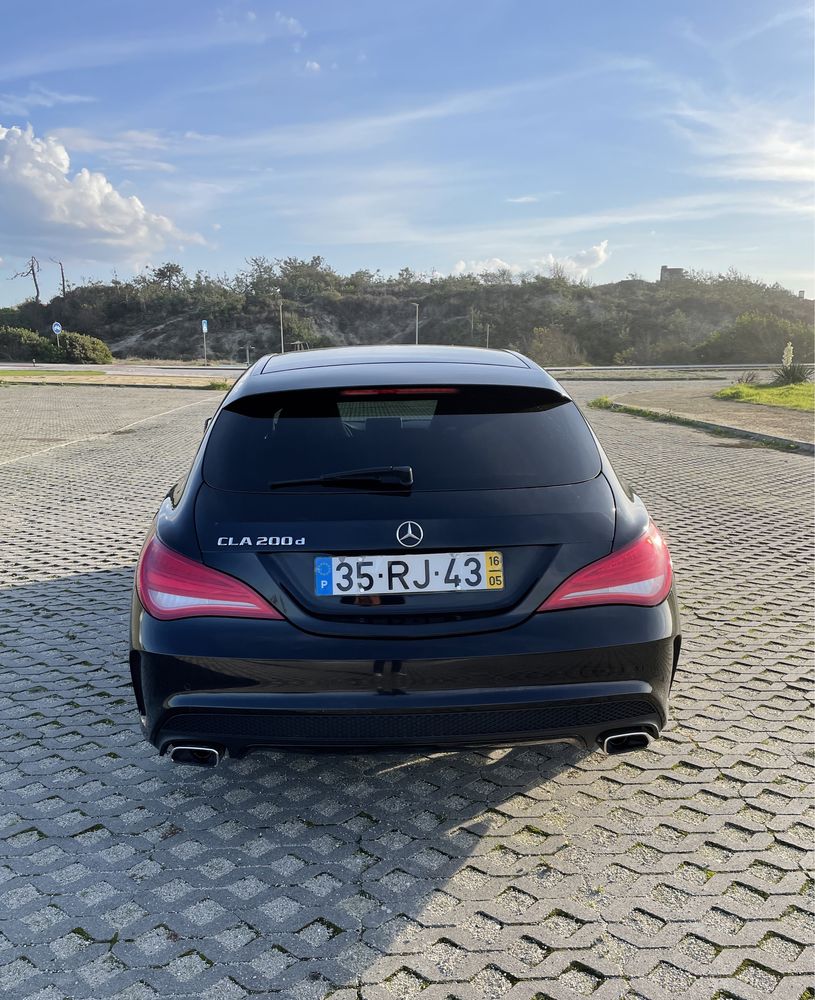 Mercedes CLA 200 Shooting Brake AMG