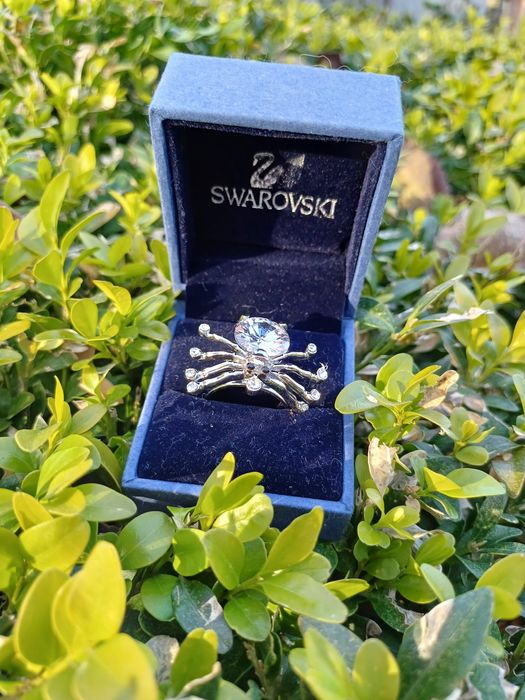 Каблучка "Павук" Swarovski продам
