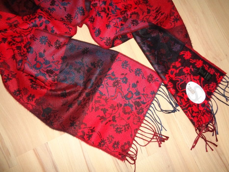 SUSANNA Design made in ITALY nowy czerwony elegancki szal szalik