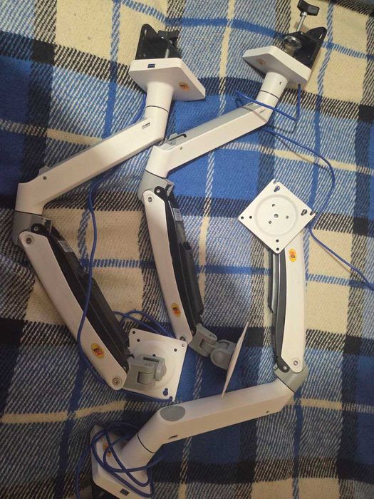 Кронштейн із газовою пружиною North Bayou NB F100A-W