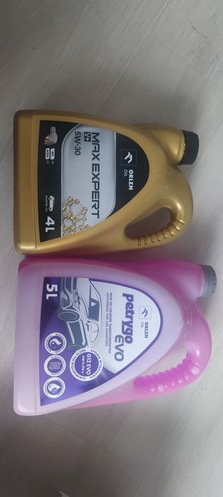 Olej silnikowy  + płyn do chłodnicy