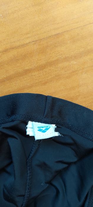 Calções de praia arena com portes de envio incluídos