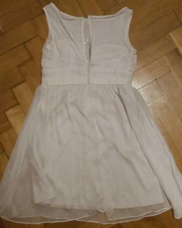 Lekka i elegancka sukienki ecru Top Secret rozmiar: 38 (M)