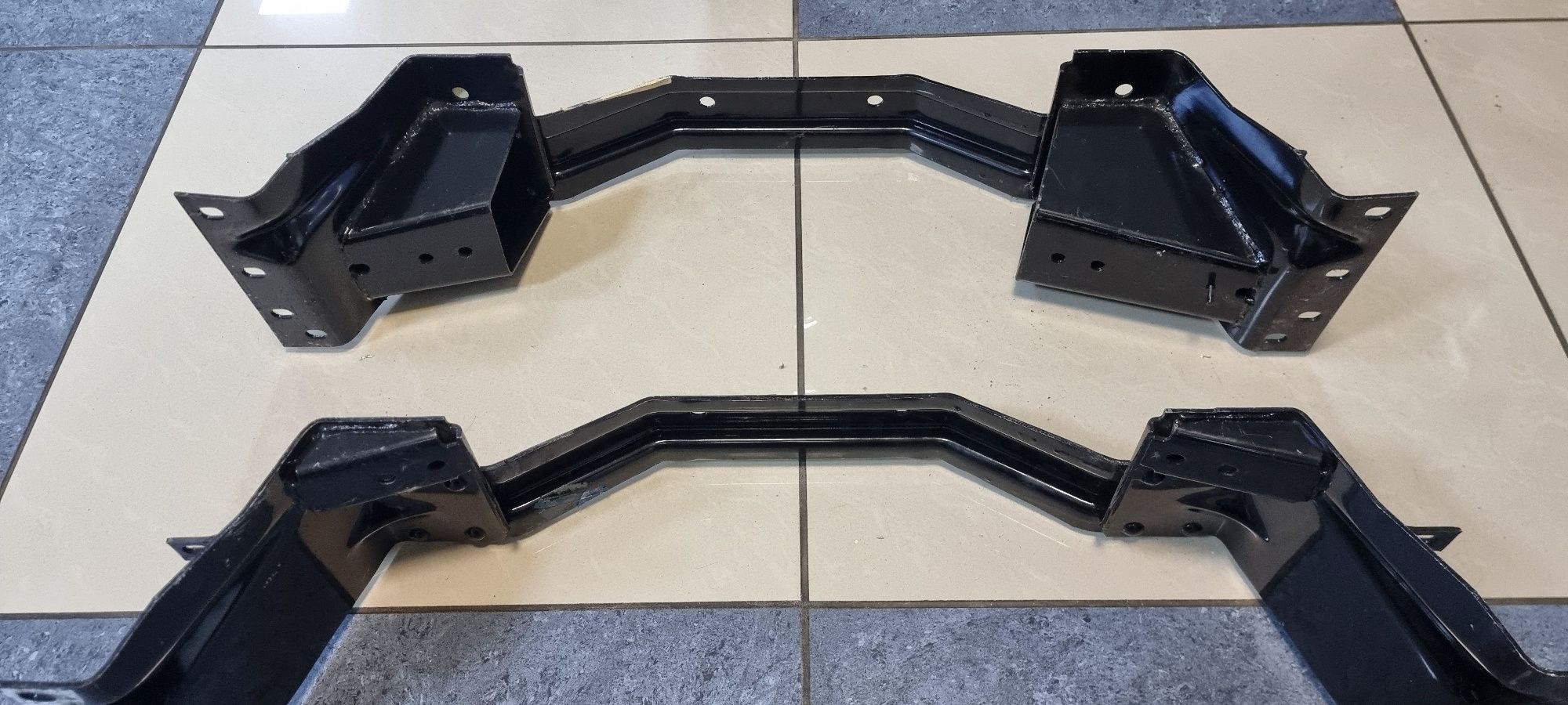 A21R222801380 ГАЗ Траверса двигателя Газель Next