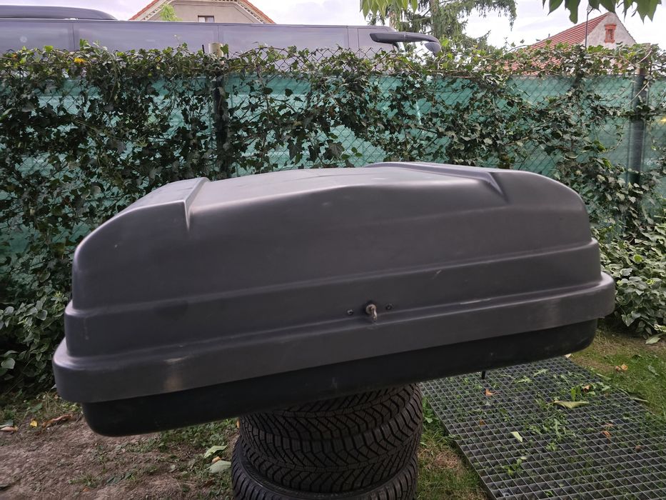 Bagażnik box boks kufer trumna na dach na poprzeczki belki firmowy