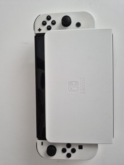 Nintendo Switch OLED - 1a geração