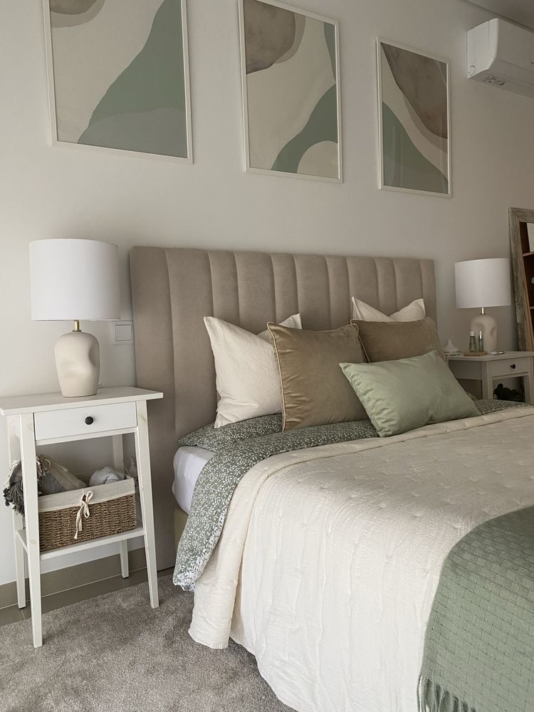 Vendo mesinhas de cabeceira HEMNES