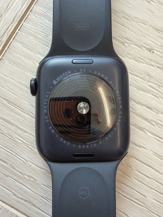 Часи епл вотч apple watch SE 44 мм