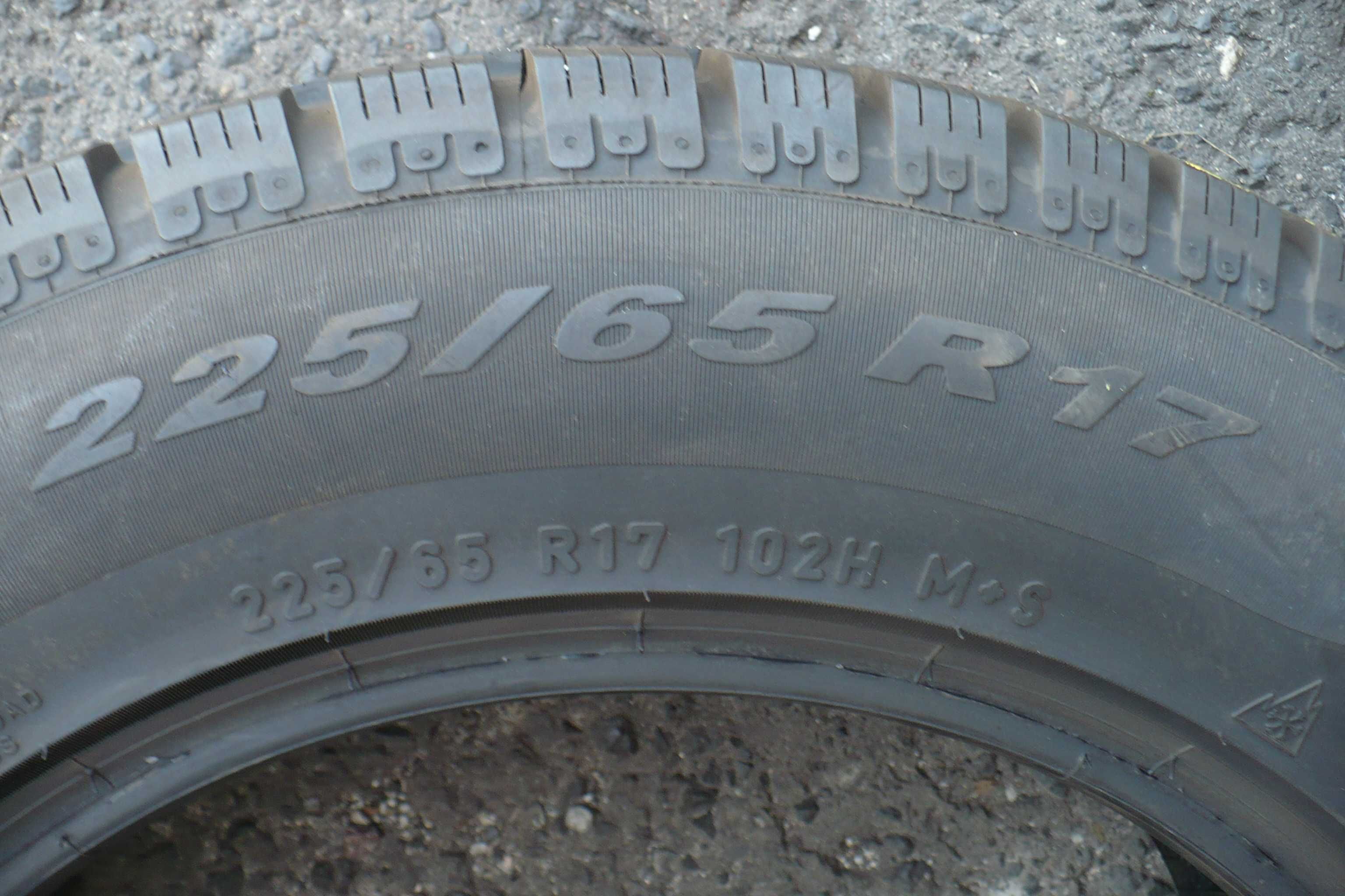 Opony Pirelli SottoZero 225/65R17 102H SUV 7,2mm Zima 2szt