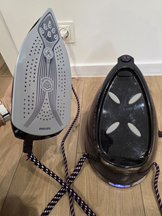 Generator pary żelazko parowe Philips PerfectCare Aqua Silence