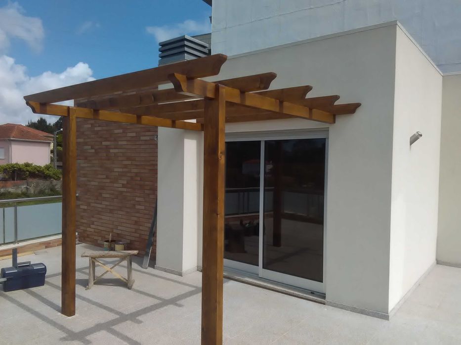 Telheiros em madeira