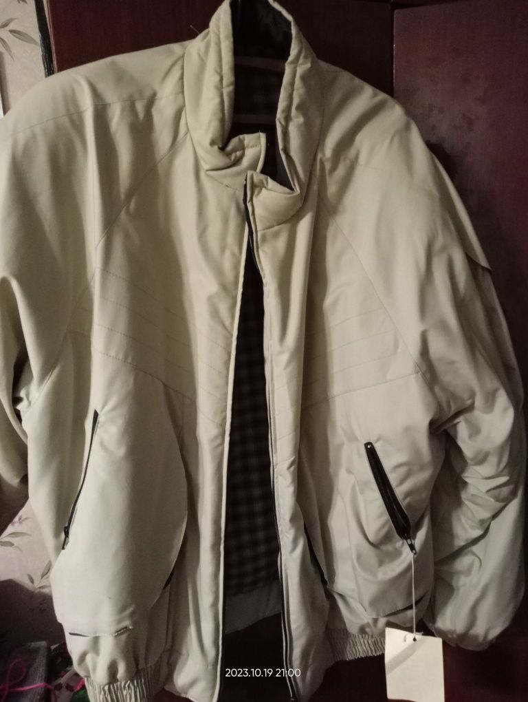 Мужская  зимняя куртка,56р-ра