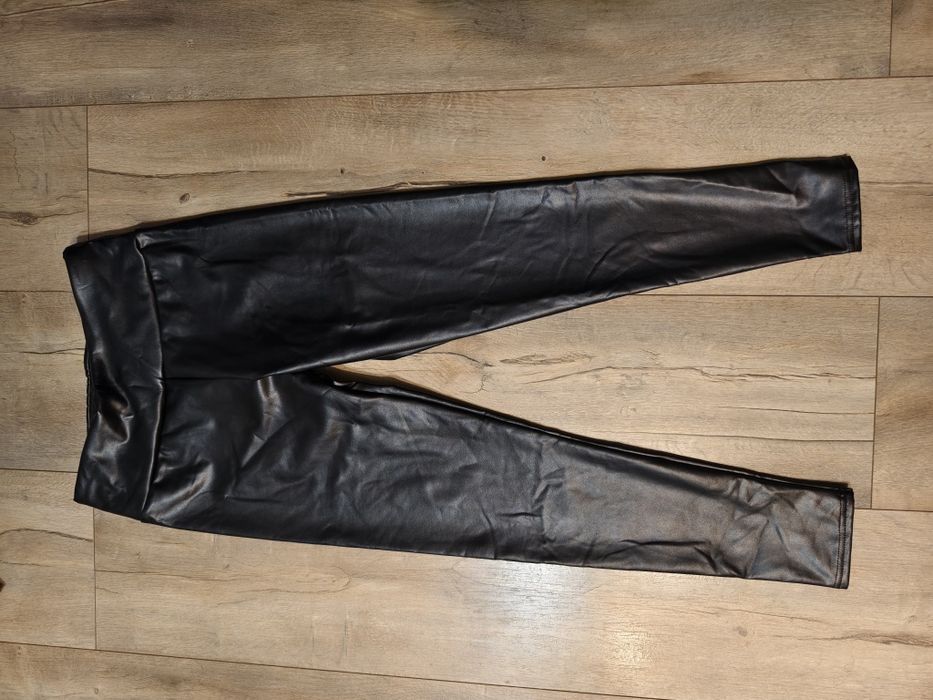 Nowe spodnie skórkowe r. M