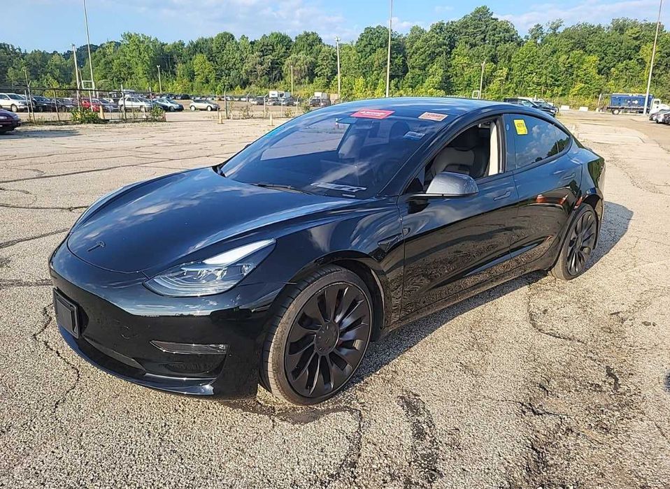 Tesla Model 3 Performance 2023  || Тесла модел 3 перформенс 2023