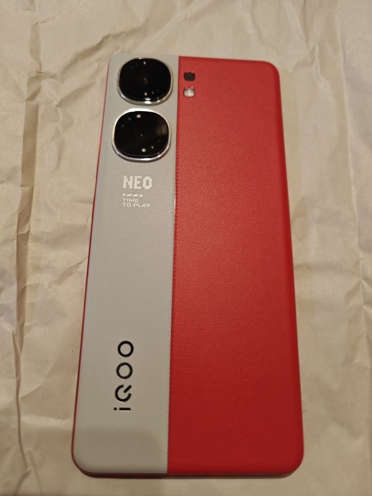 Vivo IQOO Neo 9s Pro 2 сім, 12+12/512 ГБ, Dimensity 9300+