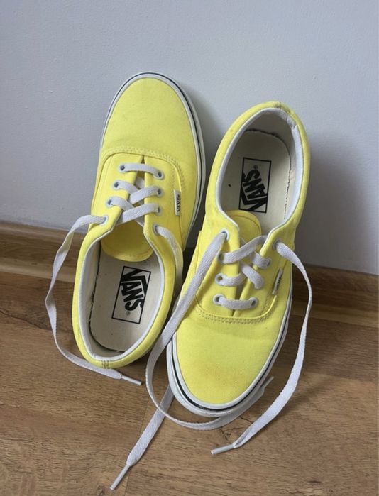 Żółte buty vans
