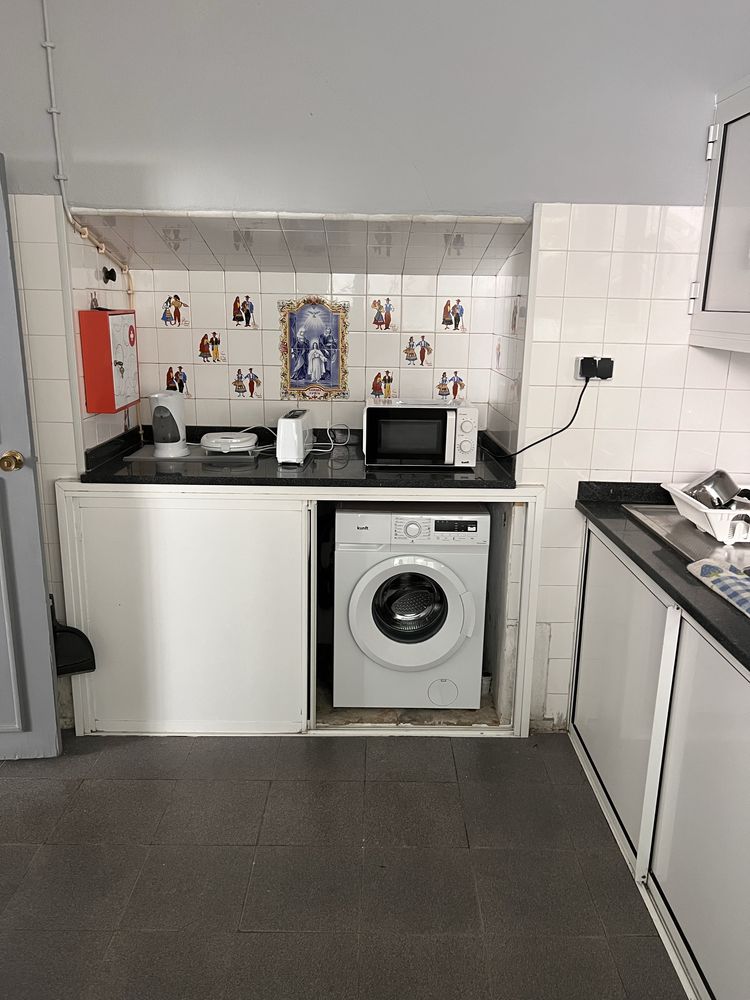 Quarto de solteiro em arroios