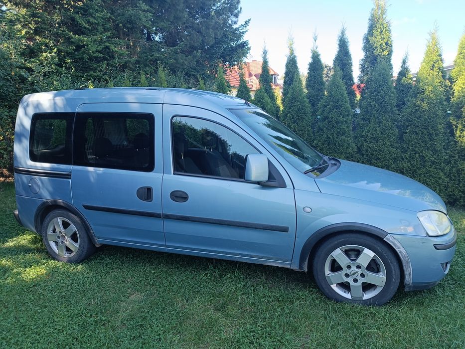 Opel combo tour 1.7 cdti