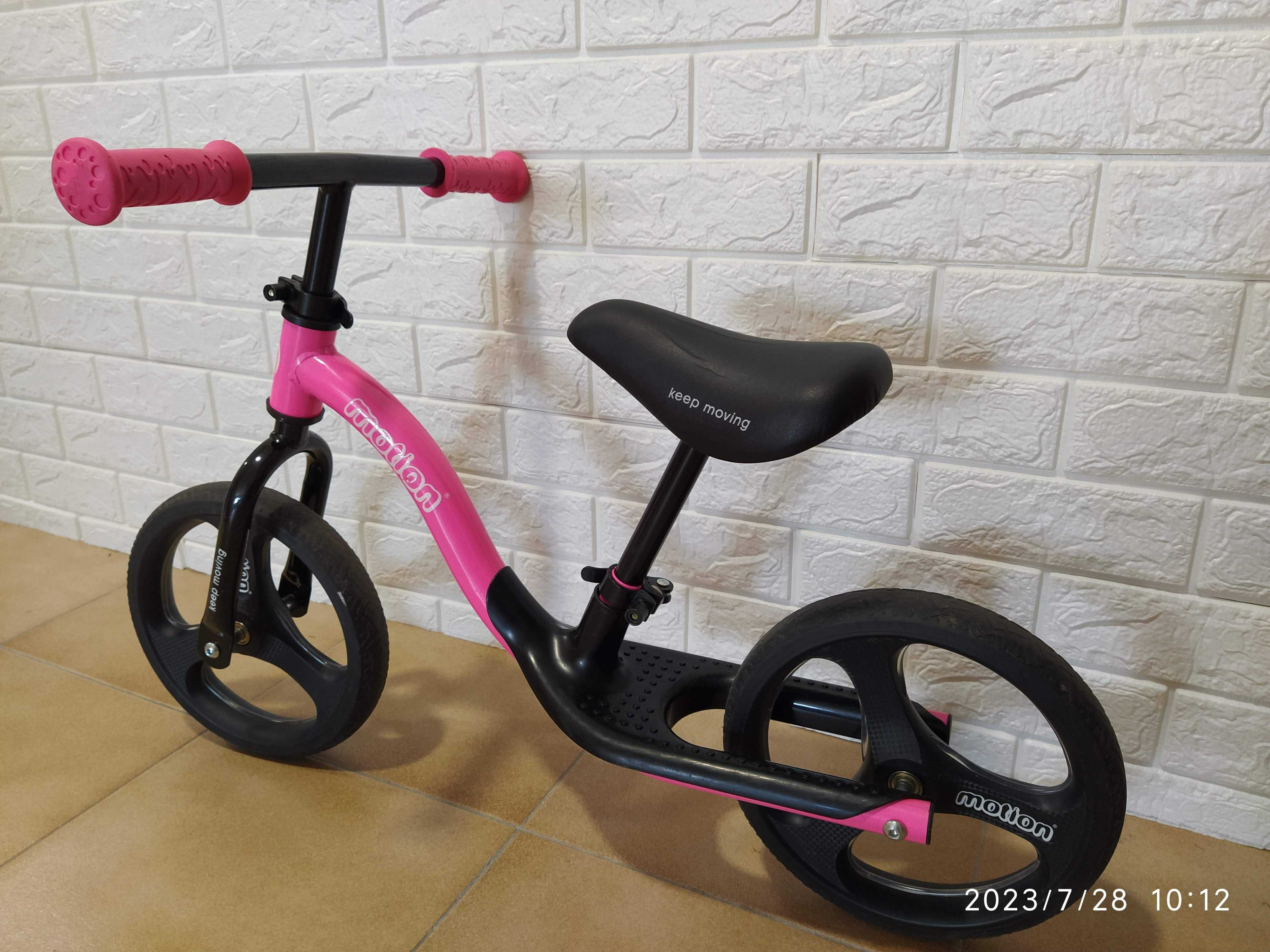 - Excelente - Bicicleta de Aprendizagem Criança *com luzes nas rodas*
