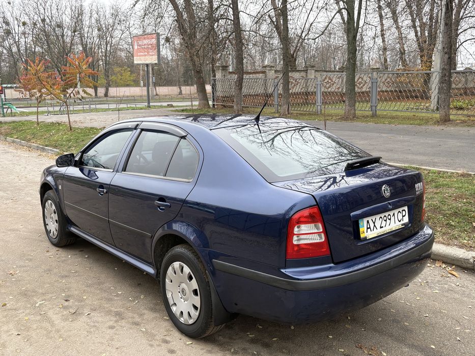 Продам Шкода Тур 1.6