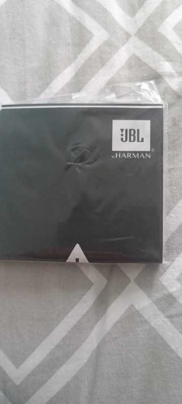 Słuchawki douszne JBL E15