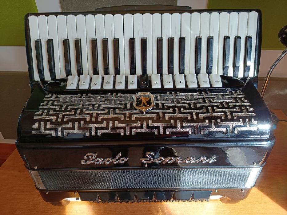 Akordeon Paolo Soprani Professionale IV 120 basów