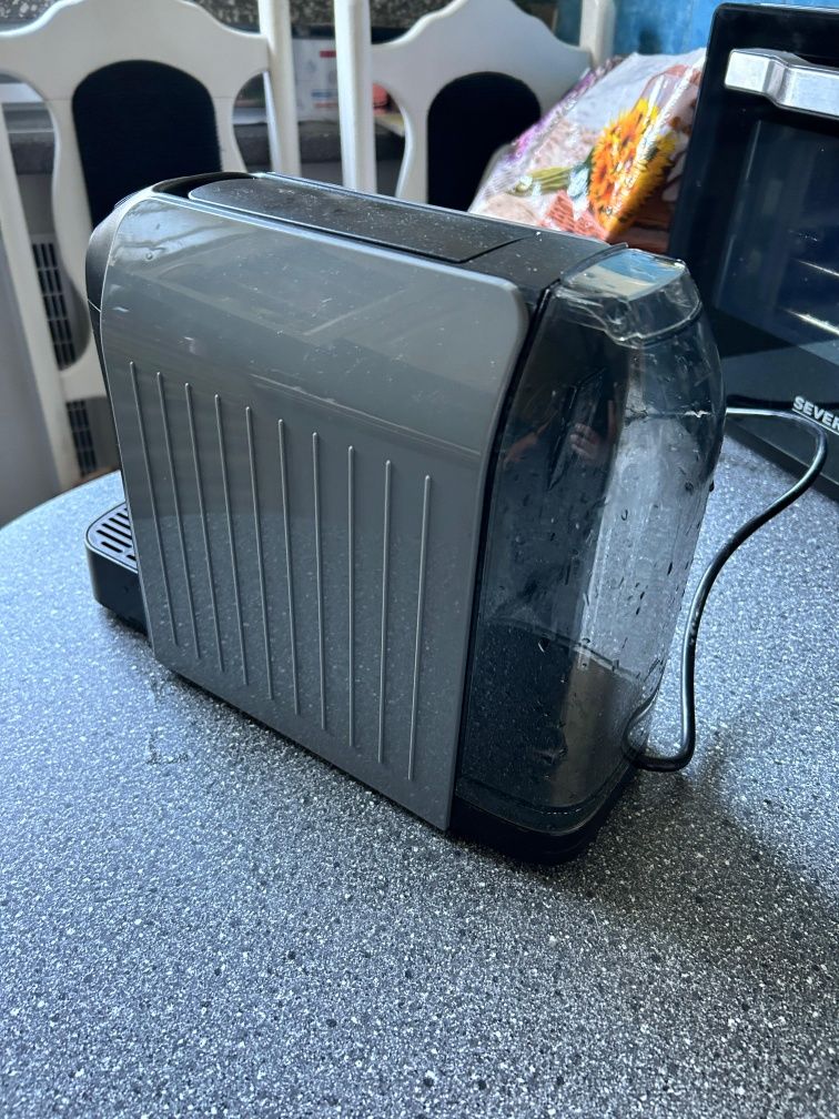 Ekspres kapsułkowy Tchibo Caffisimo