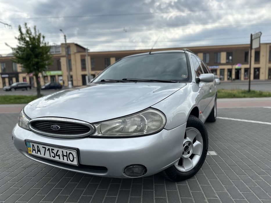 Ford Mondeo Універсал