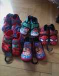 Buciki 2szt antypoślizgowe r22 spiderman auta
