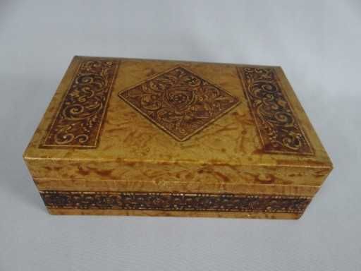 Skrzyneczka -szkatułka oryginalna