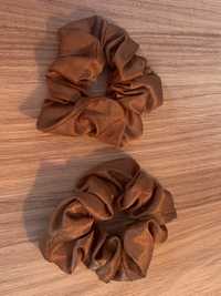 Satynowa gumka do włosów scrunchie