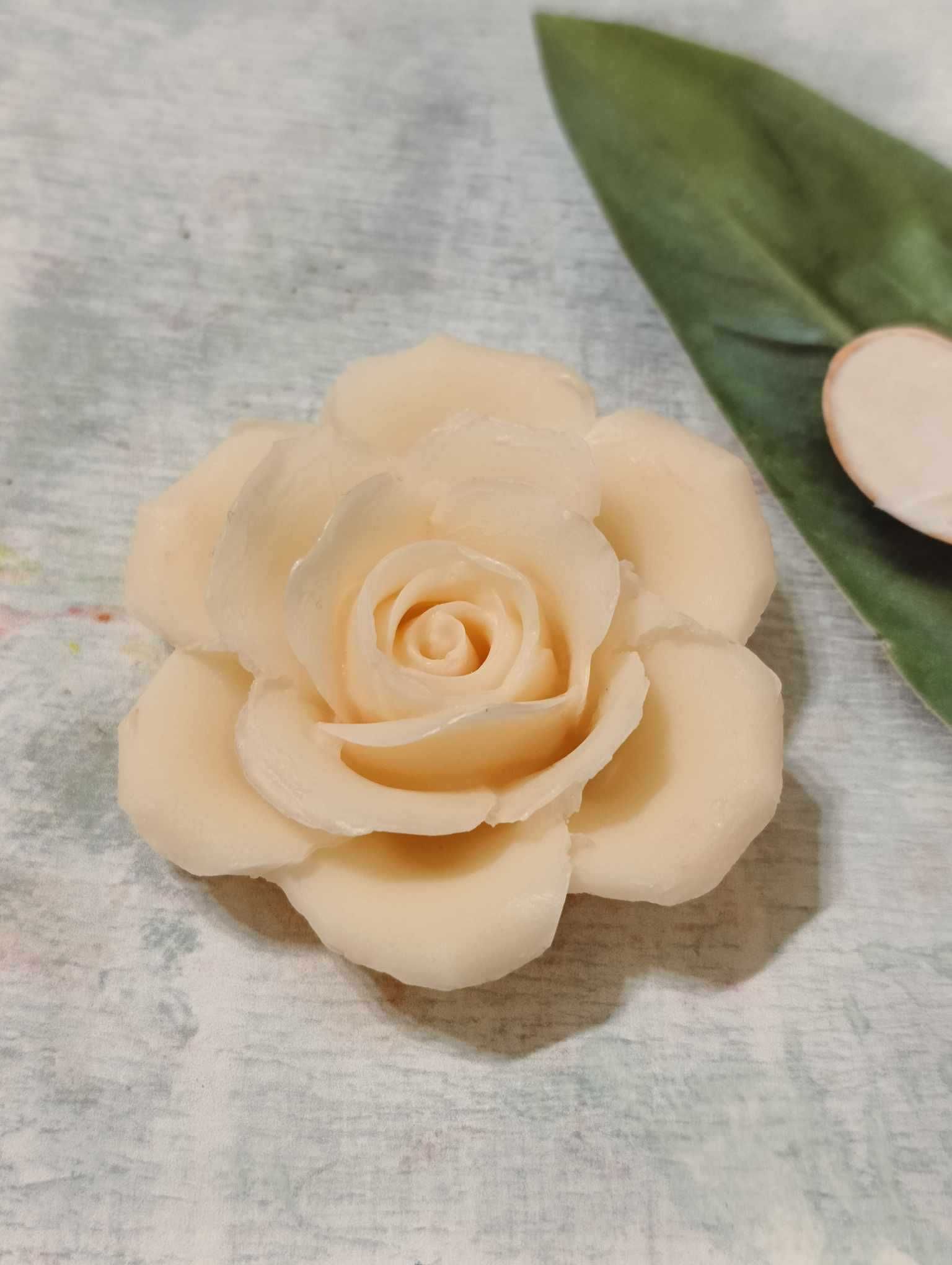 Mini mydełka duża róża 3D na prezent podziękowania Dla Mamy