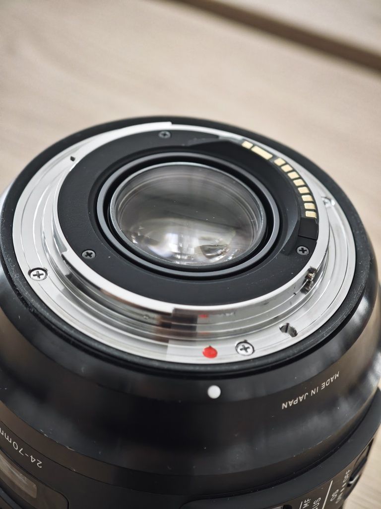 Obiektyw Sigma 24-70 mm f/2.8 Art DG OS HSM Canon Filtr UV polar