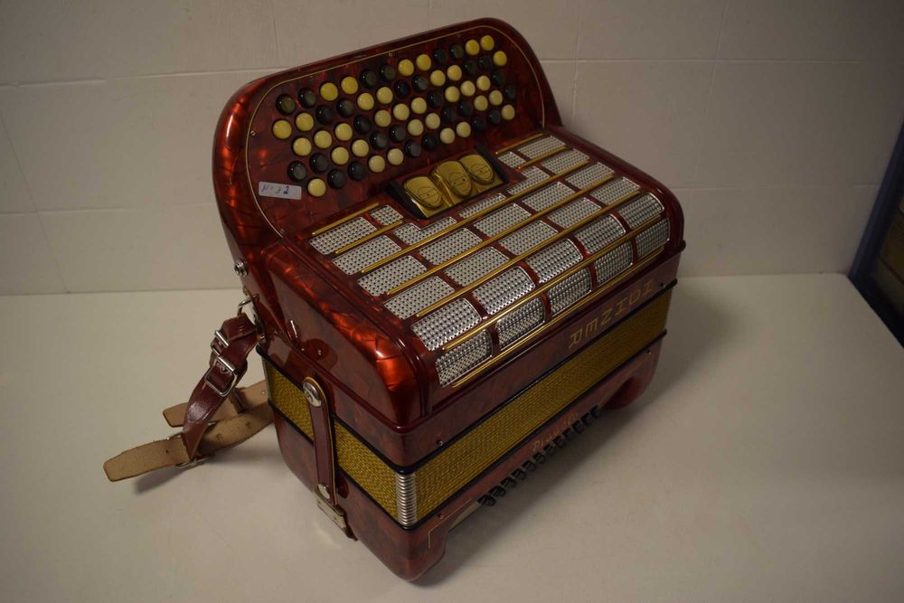 Acordeao Hohner Picolo 2 Voz. N 111