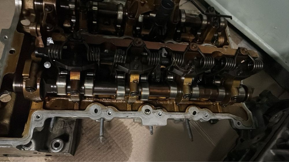 Блок шатуни ,поршень, гбц в зборі  N20b20