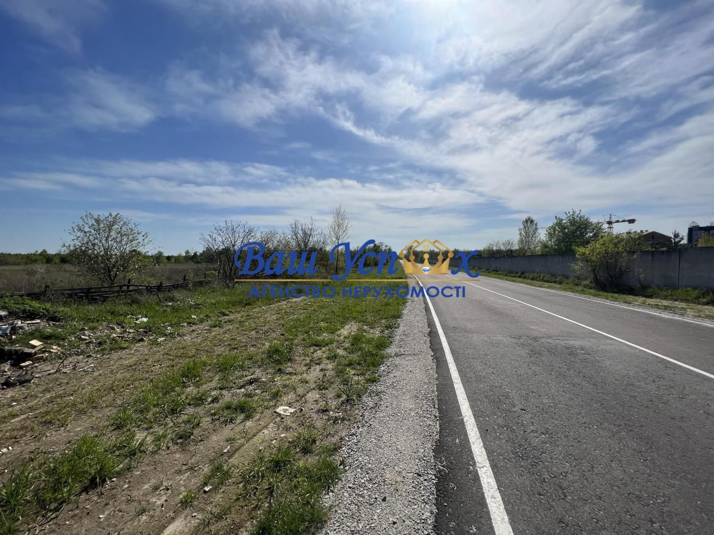 Продаж землі  село Чайки. Земля під будівництво висоток чи містечка