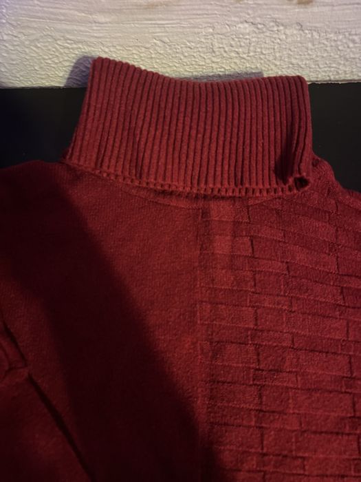 Camisola Vermelha Com Gola