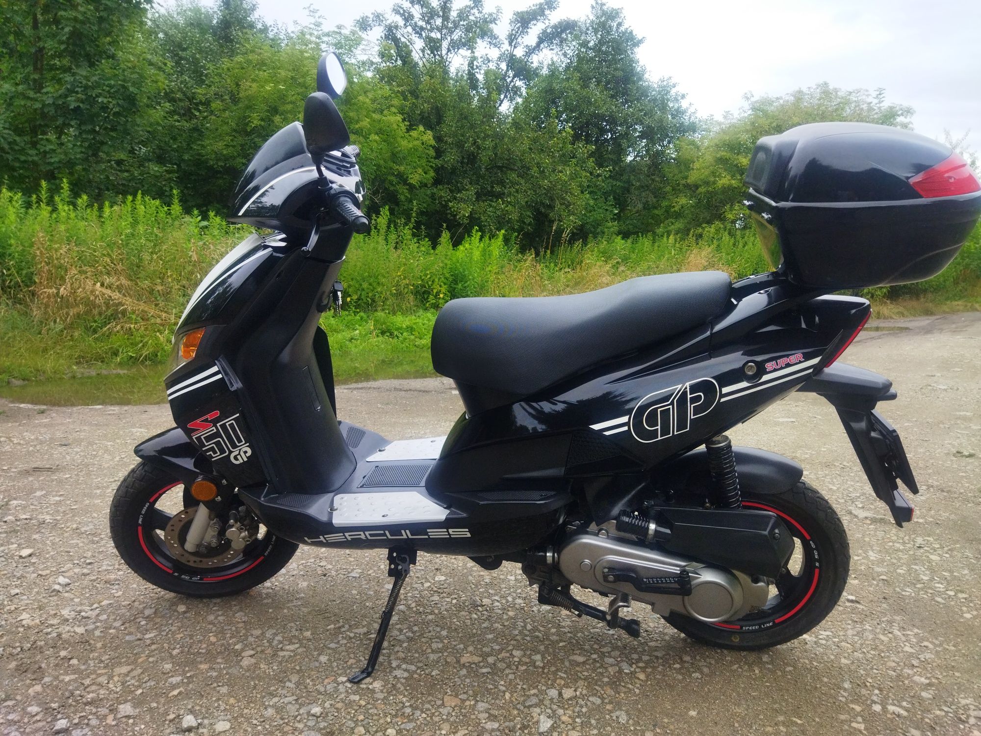 Skuter 50cm3, 4T w bardzo dobrym stanie