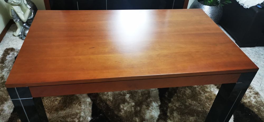 Mesa Jantar Extensível IMPECÁVEL