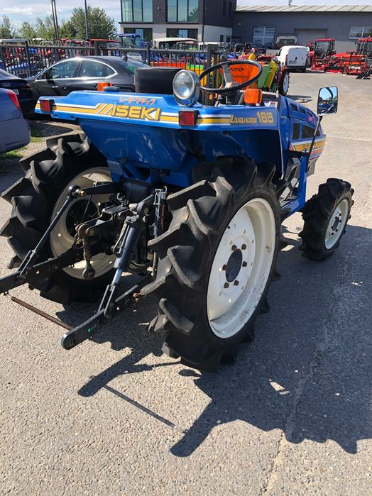 Traktorek Iseki TU185 18KM 4x4 3 cylindry
