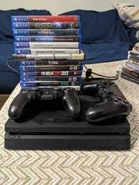 PS4 slim 1TB + 2 Pady + 14 Gier